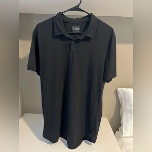 Cuts short sleeve polo in great condition
